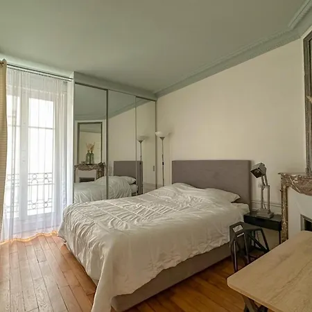 Flexliving - - Bachaumont * Paris